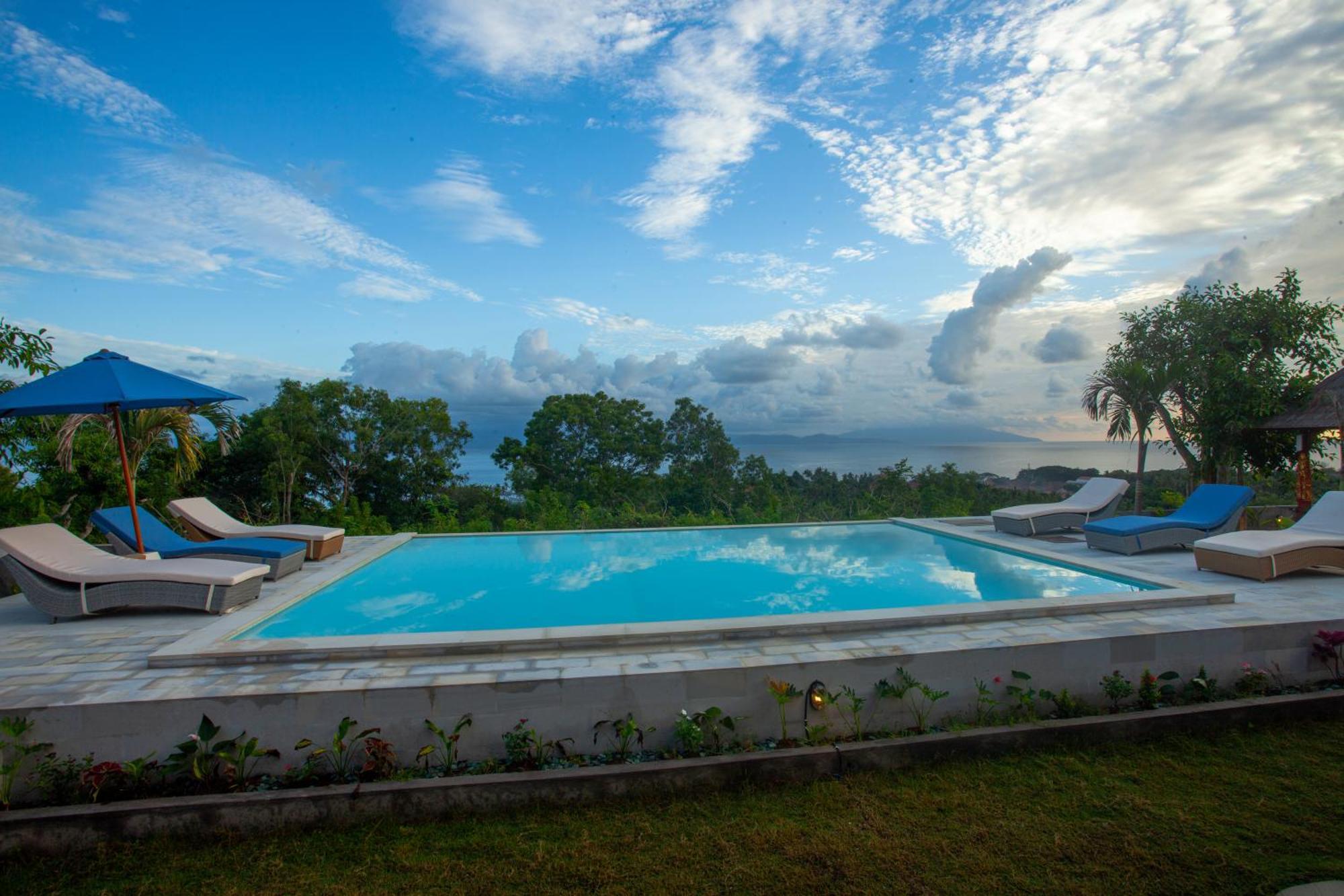 Plumeria Np Batununggul Luaran gambar
